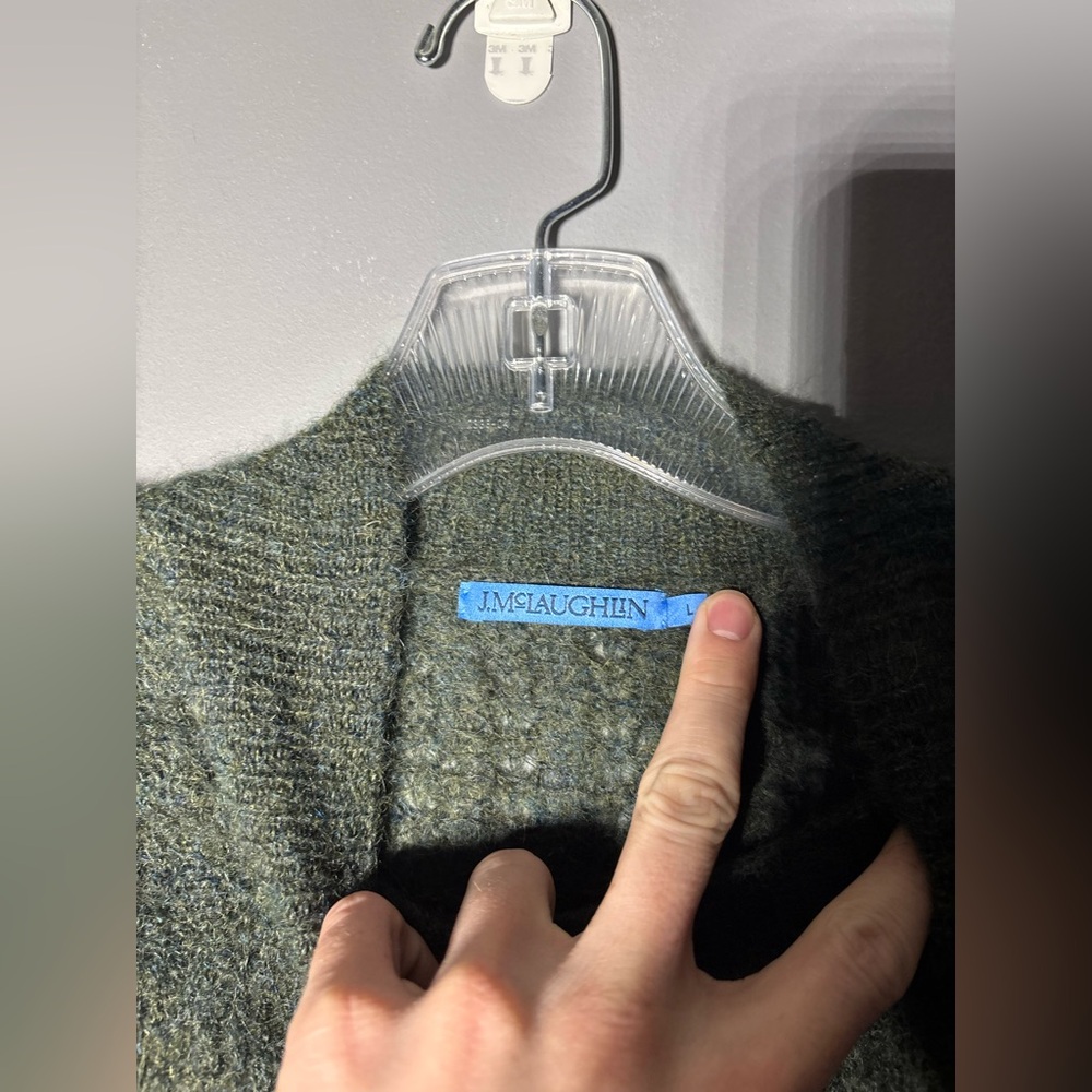 J. McLaughlin Mohair Blend Turtleneck Women’s Size Large - Picture 2 of 4